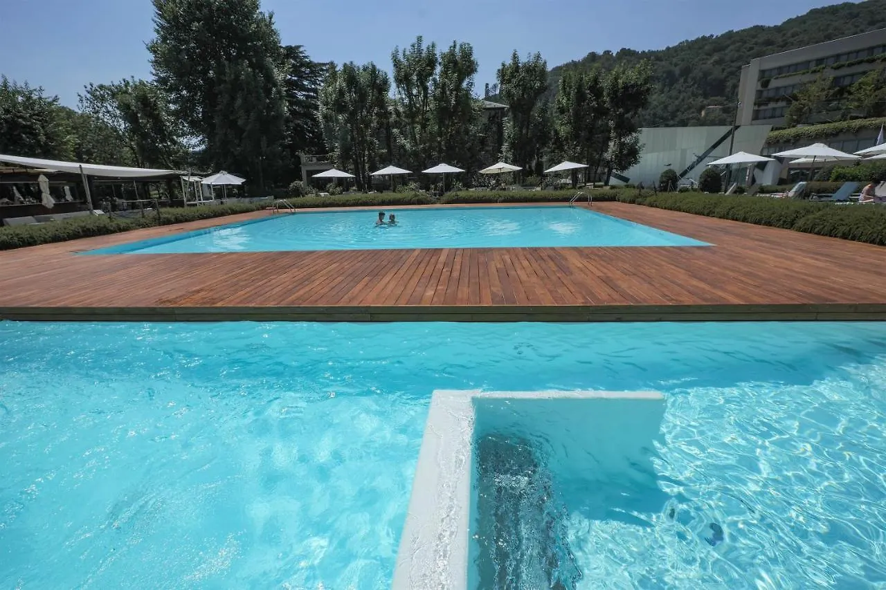 Sheraton Lake Como Hotel 4*,