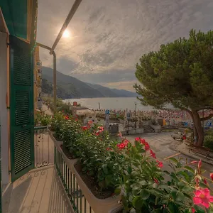 affittcamere-da-flo.hotelitalianriviera.com/