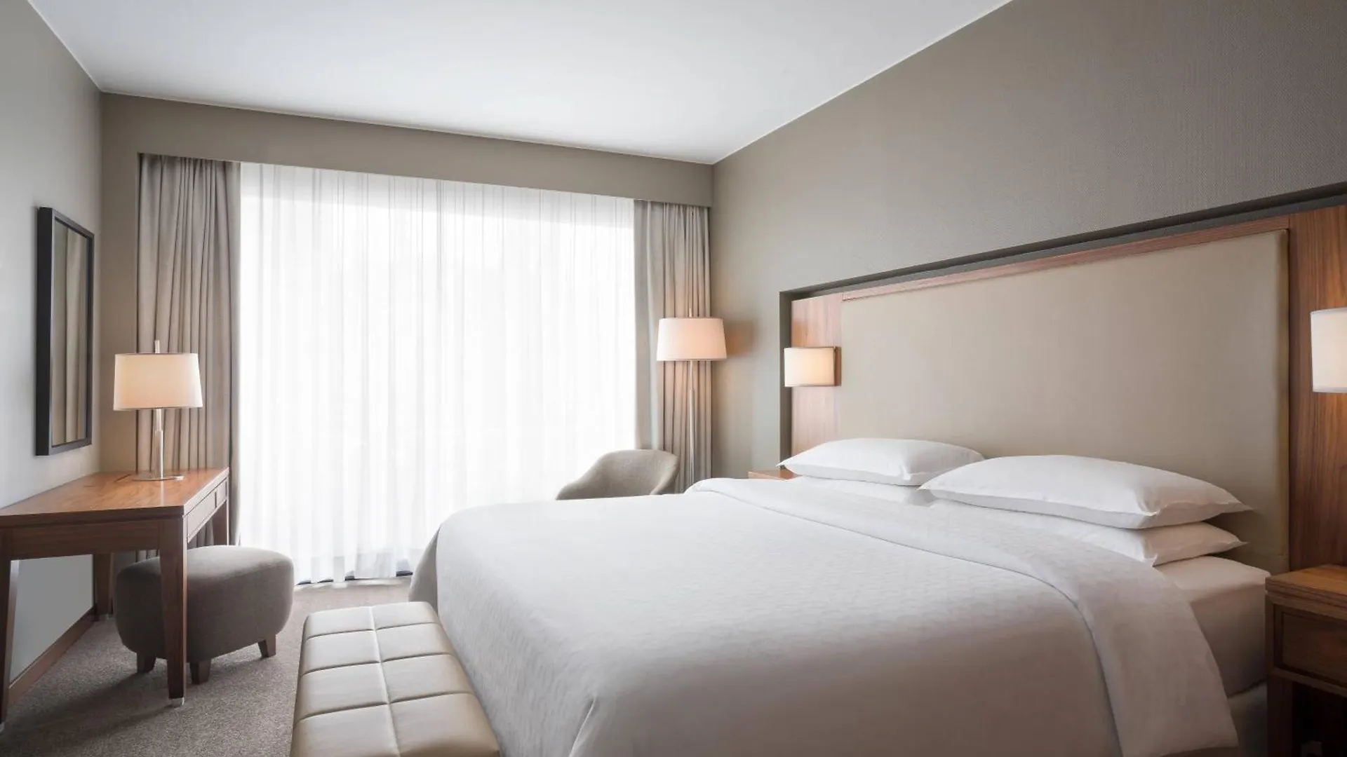 Sheraton Lake Como Hotel