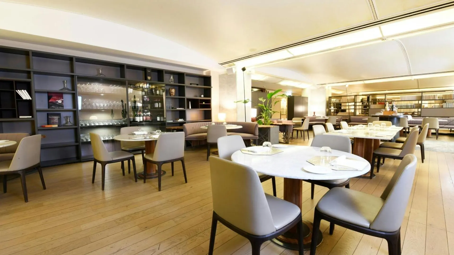 Sheraton Lake Como Hotel