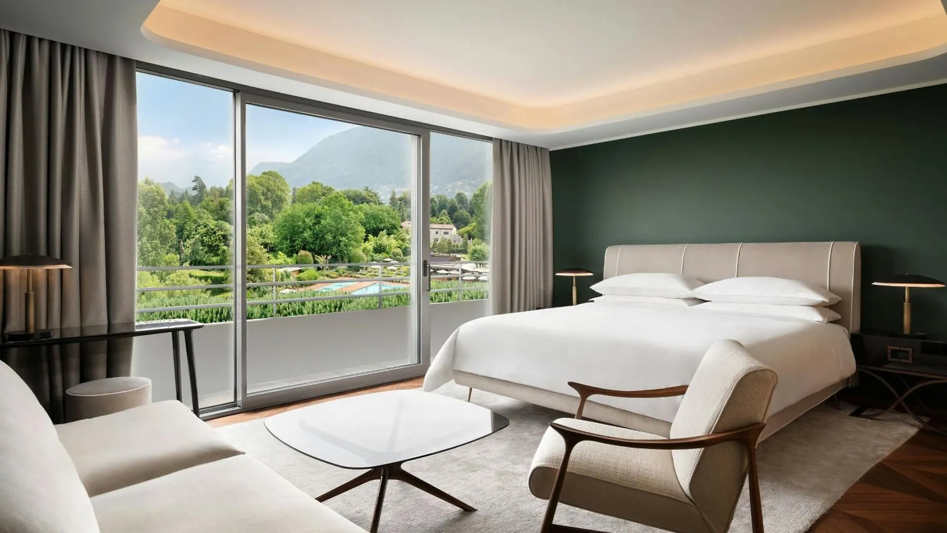 Sheraton Lake Como Hotel