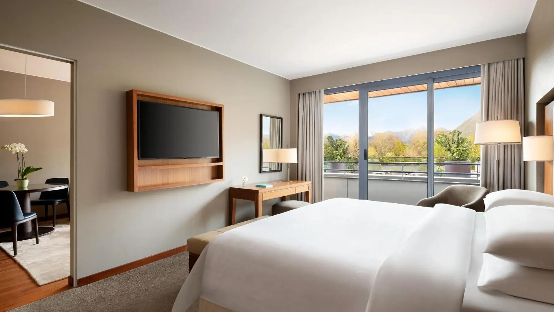 Sheraton Lake Como Hotel